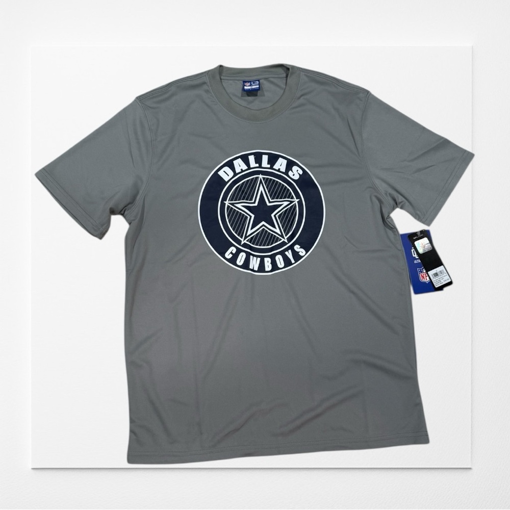 New! DALLAS COWBOYS Short Sleeved Gray T-Shirt, Size Medium